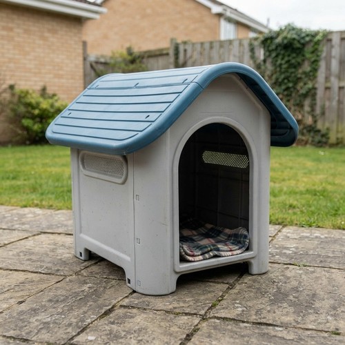 Plastic dog kennel - plastic, medium